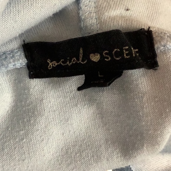 Social Scene Size Large Light Blue Crop Hoodie Zipper Jacket. Preloved - Picture 6 of 7